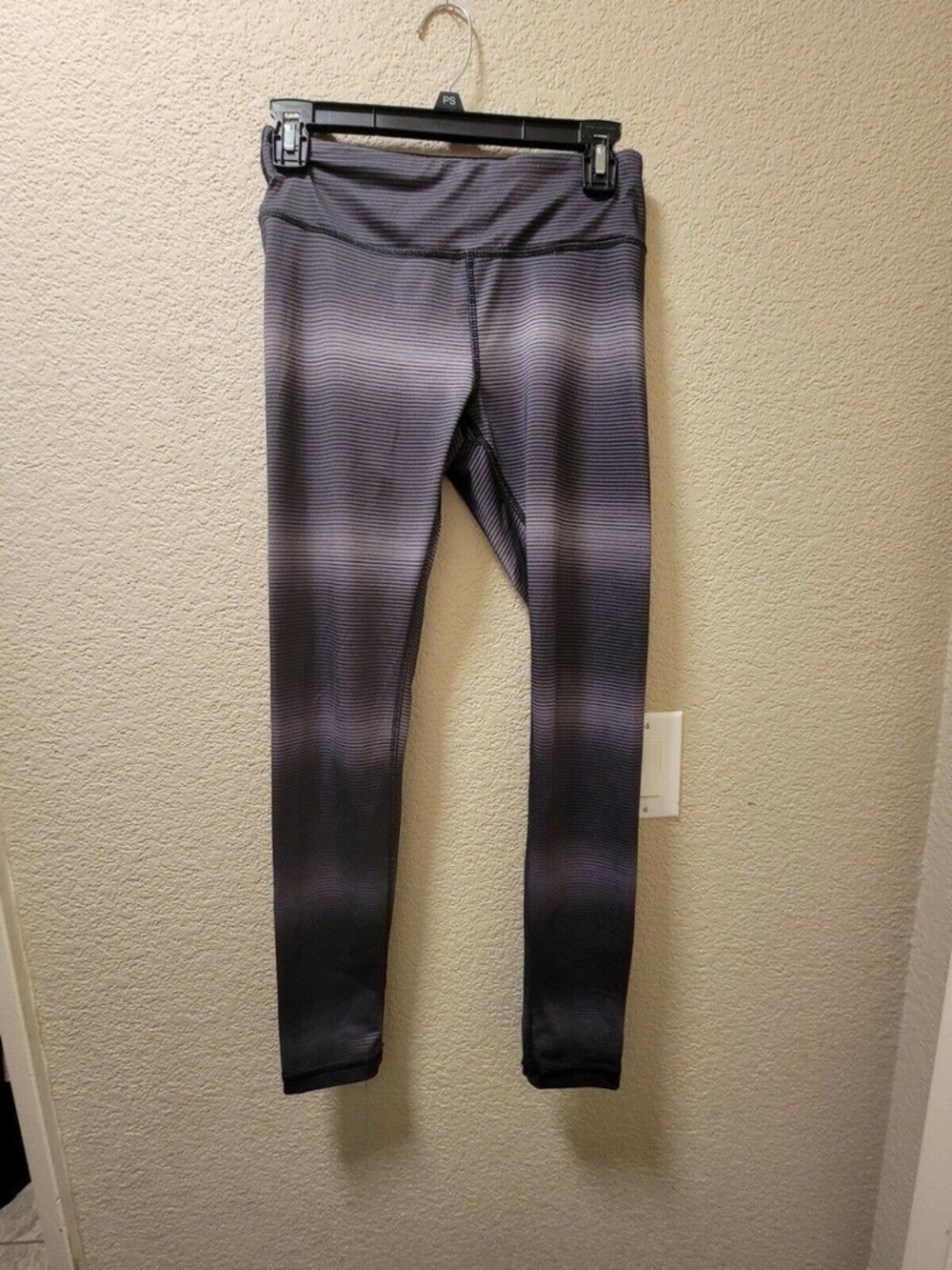 RBX Althtic Leggings In Shades Of Gray Size Small - Picture 2 of 4